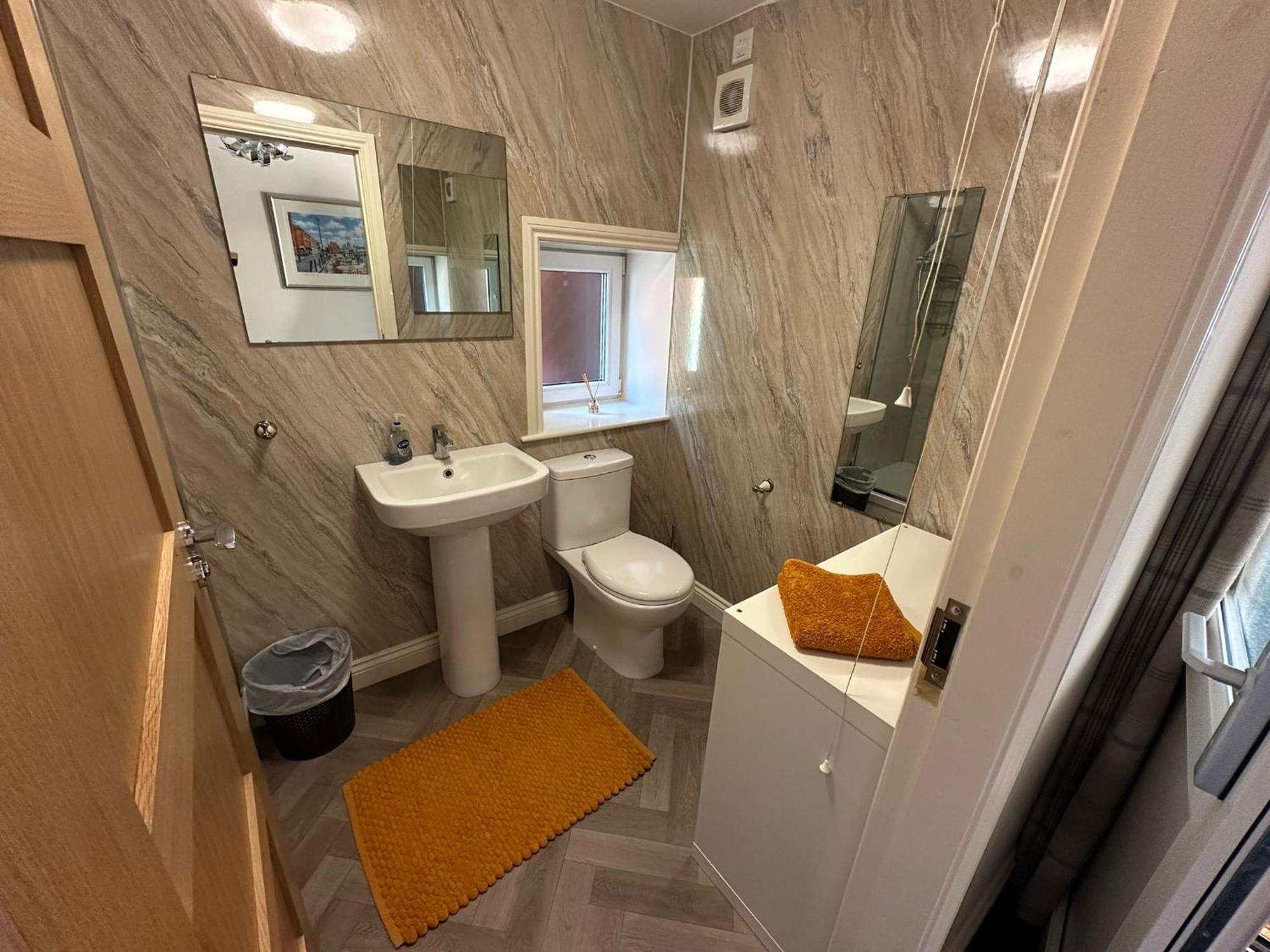 Thee Olde Cow Shed Cottingham, Central Location, 500 Meters From Cottingham Train Station, Close To Hull & Beverly, Free Parking & Wi-Fi , Entire Detached Property Exterior foto