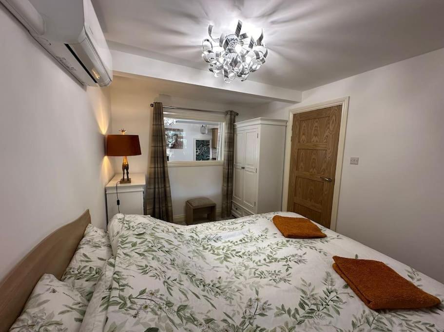 Thee Olde Cow Shed Cottingham, Central Location, 500 Meters From Cottingham Train Station, Close To Hull & Beverly, Free Parking & Wi-Fi , Entire Detached Property Exterior foto